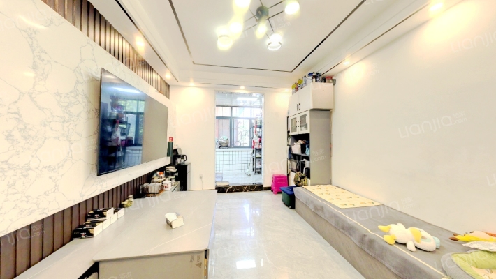 新闻路262号二手房实景图