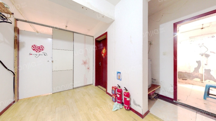 青春雅居一期二手房实景图