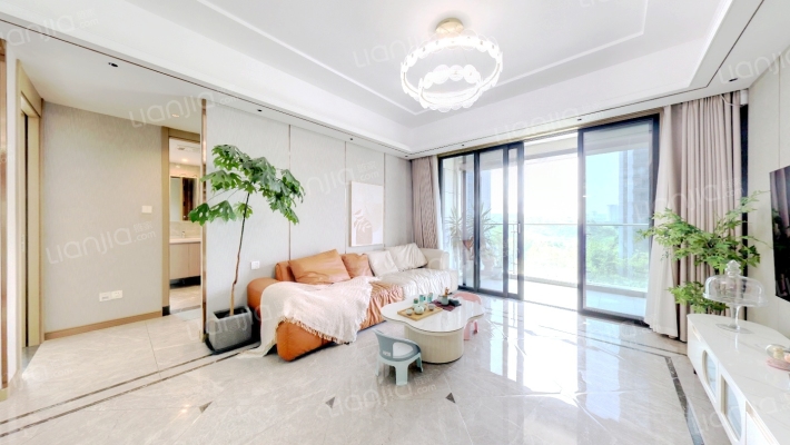 麓鸣九天麓吟苑二手房实景图