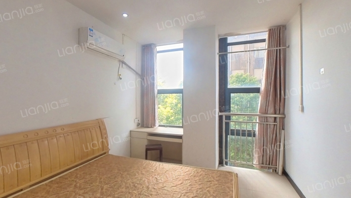 相地城二手房实景图