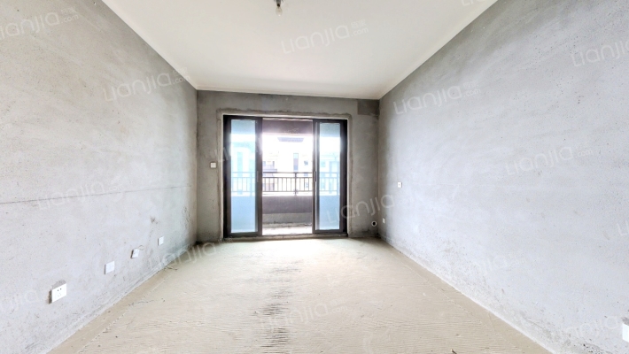 中梁西都府南院二手房实景图