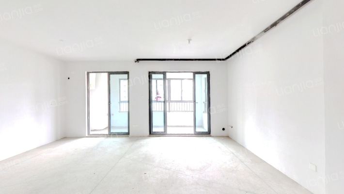 时代领峯峯境二手房实景图