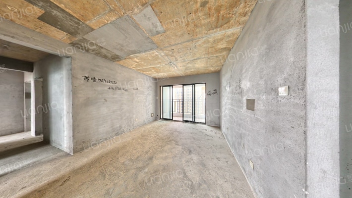 中建亮月湖澜苑二手房实景图