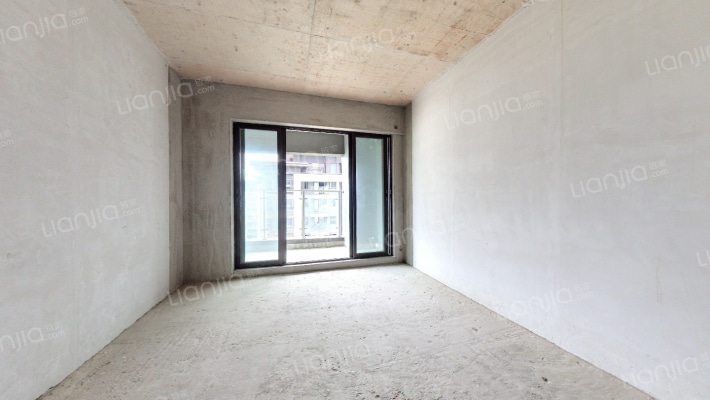 颐华府二手房实景图