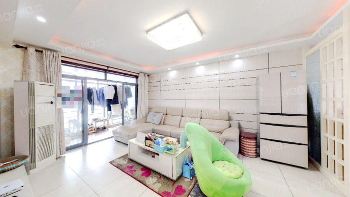 嘉德花园二手房实景图