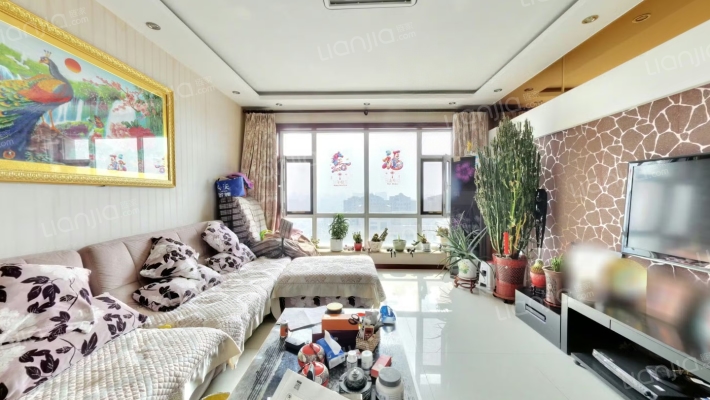 昊源高格蓝湾二手房实景图