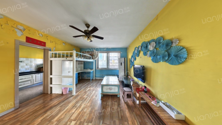 交通局宿舍二手房实景图