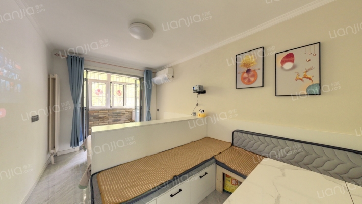 级升里二手房实景图