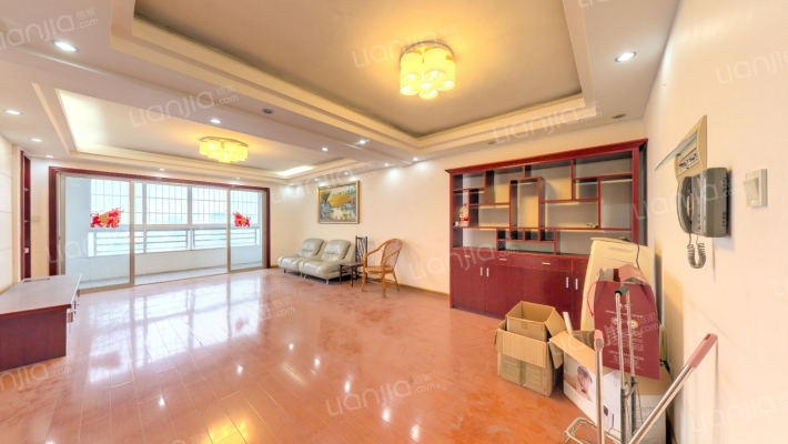 湖江公寓二手房实景图