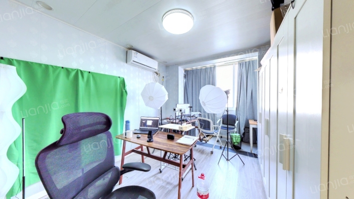 飞虹路163号二手房实景图