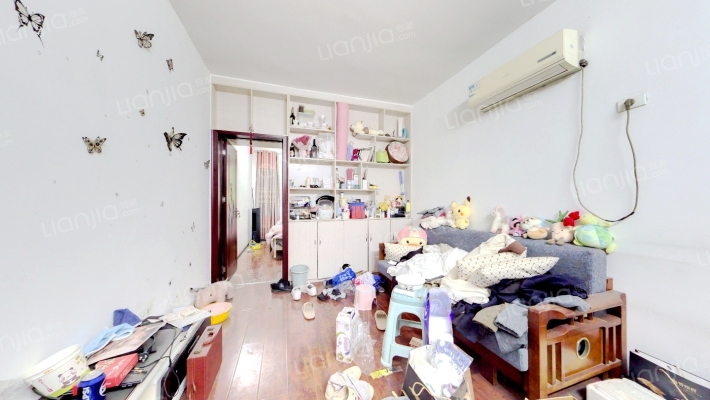 人民路五金厂家属院二手房实景图