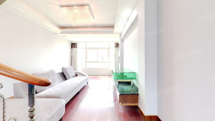 河畔花园二手房实景图