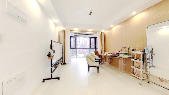 藏龙甲第二手房实景图