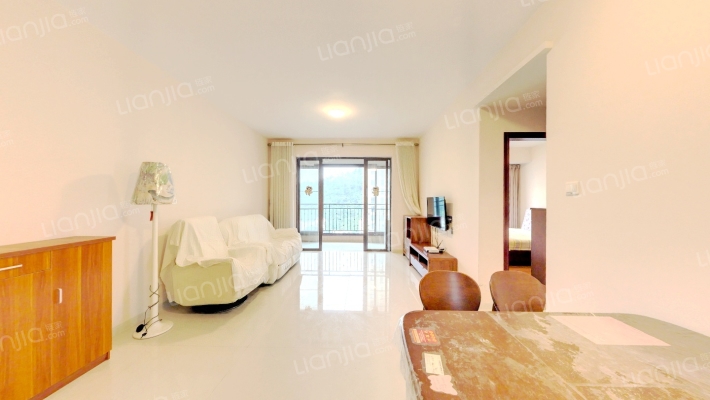 鸿泰海半山二手房实景图