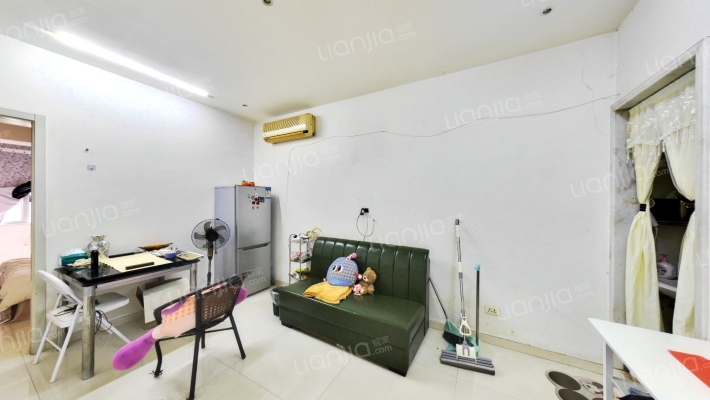 十八家新村二手房实景图