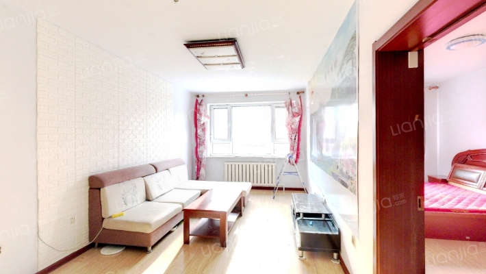 风华新苑C区二手房实景图