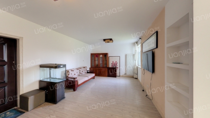 嘉日华庭二手房实景图