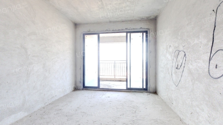 东家华府二手房实景图