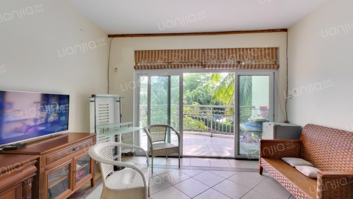 凭海临风二手房实景图