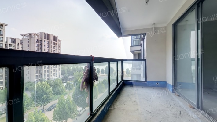 建业天湖名筑二期二手房实景图