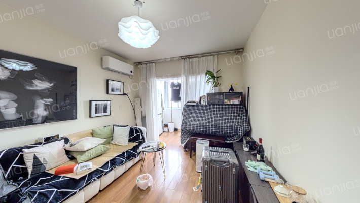 公安大楼(徐汇)二手房实景图