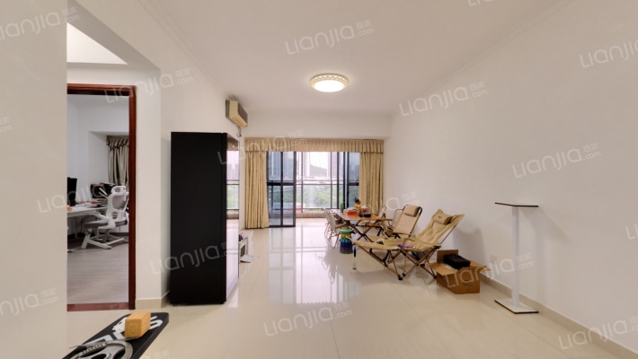 德意名居二期二手房实景图