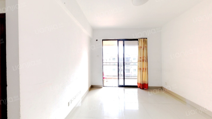 康城四季棕榈园二手房实景图