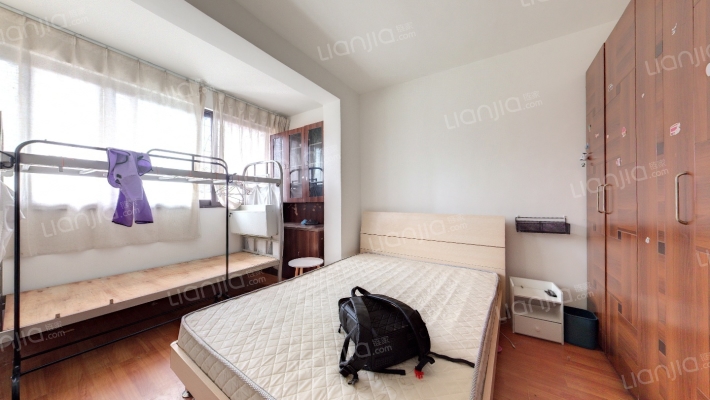 棕南西街7号二手房实景图