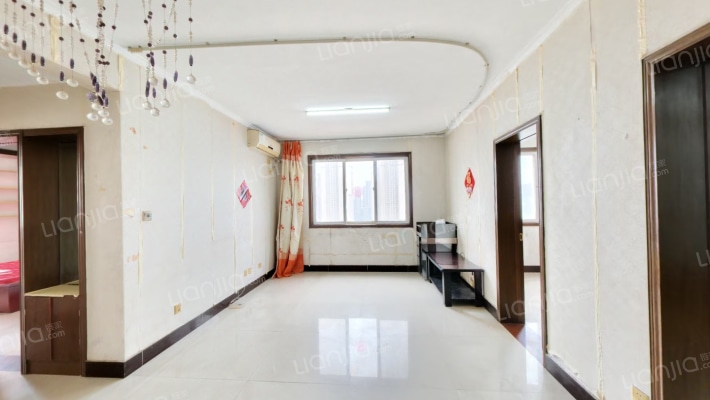 百花园二手房实景图