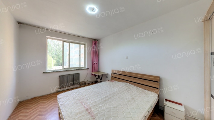 西湖小区二手房实景图