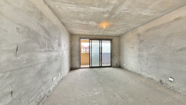 滨湖丽景花园G区二手房实景图