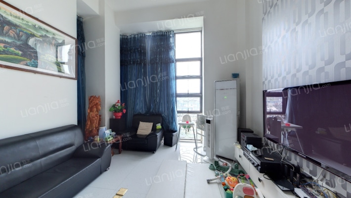 中天翡翠城二手房实景图