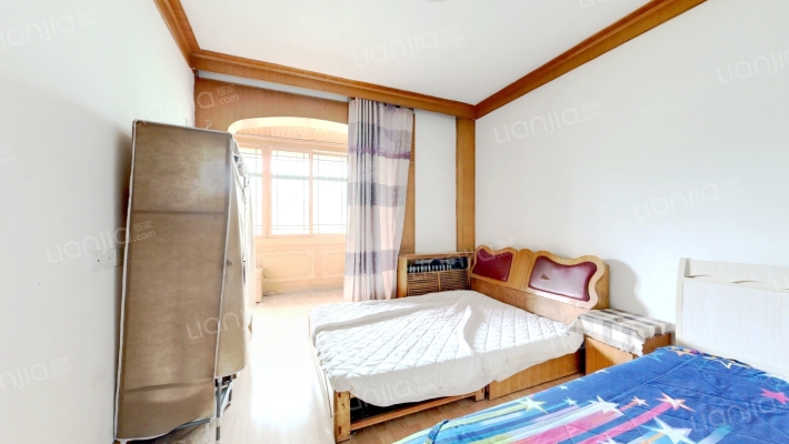 解放路29号院二手房实景图