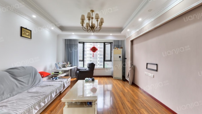 青城国际二手房实景图