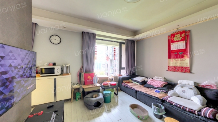 赞成岭上花苑二手房实景图