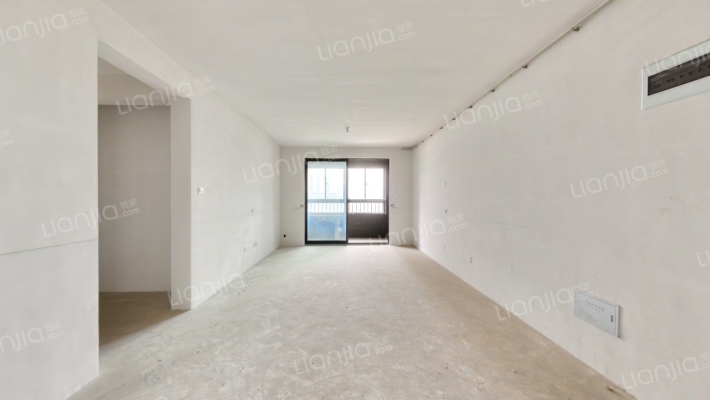 新华公寓祥瑞苑二手房实景图