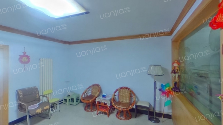 人劳小区二手房实景图