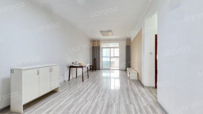 临江花园二期二手房实景图