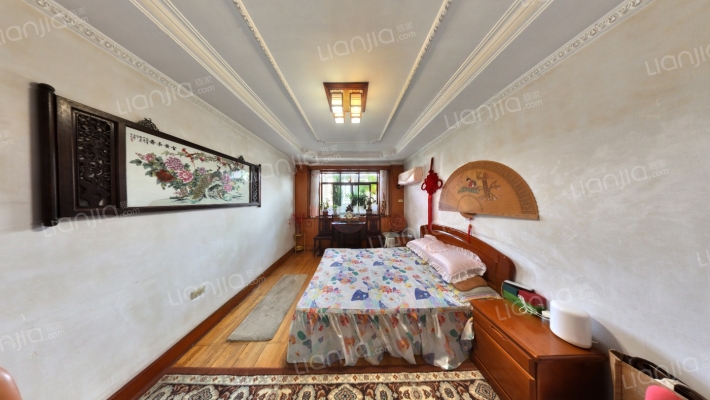 东川里二手房实景图