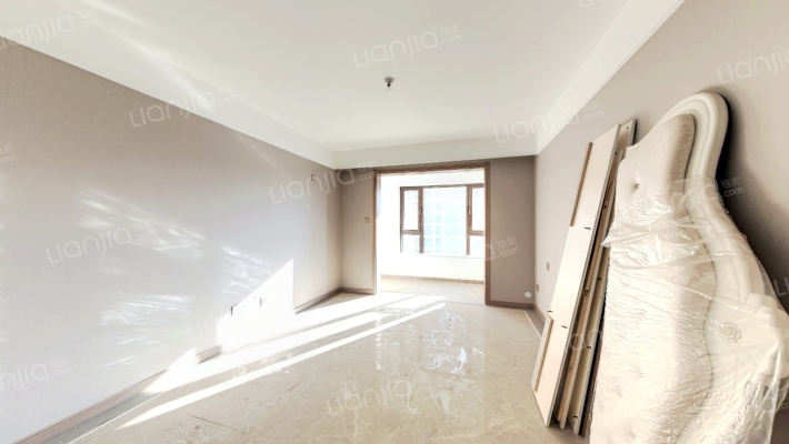 万科迎旭府二手房实景图