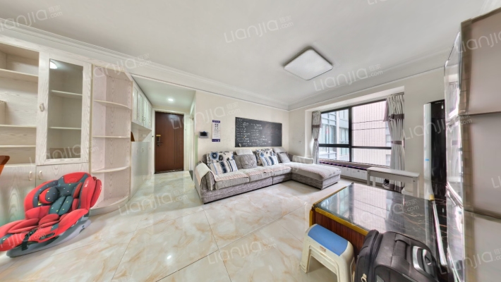 中大君悦金沙七期君逸院二手房实景图