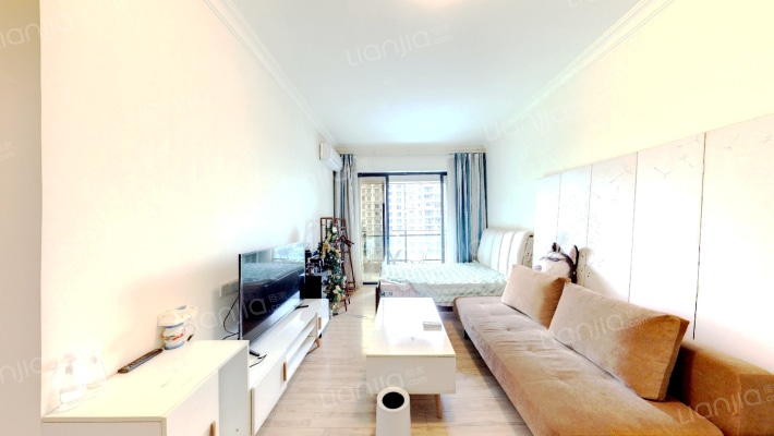 碧桂园凤凰城凤晴苑二手房实景图