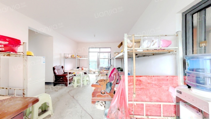 综保和苑二手房实景图