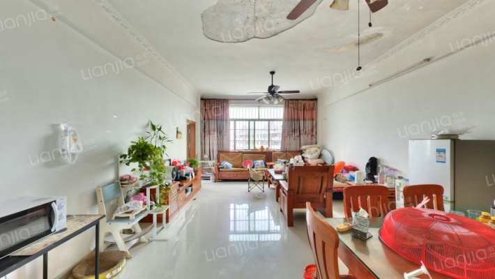 毛织一厂宿舍楼二手房实景图