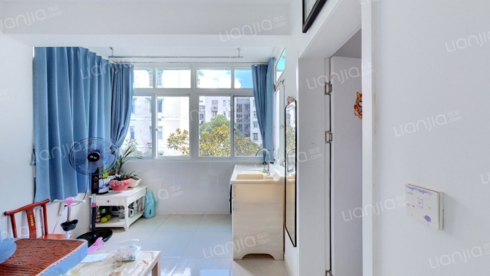 裕兴院二手房实景图