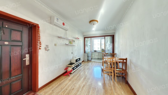 世纪路东段41号二手房实景图