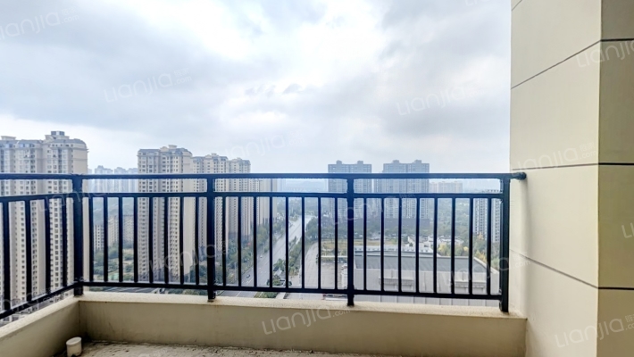 碧桂园奥体华府翰林苑二手房实景图