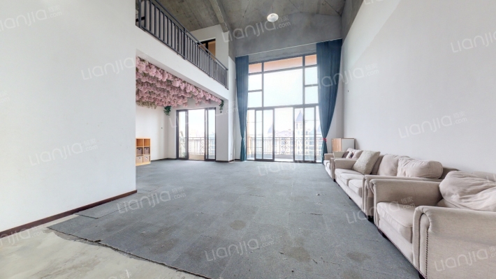 雅居乐铂雅苑二手房实景图