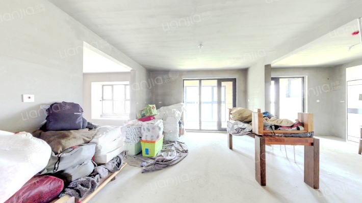 融创迩海二手房实景图