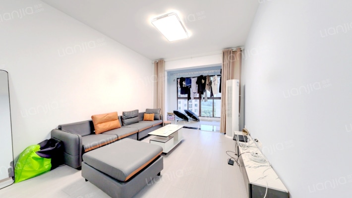 奥体玫瑰园B区二手房实景图